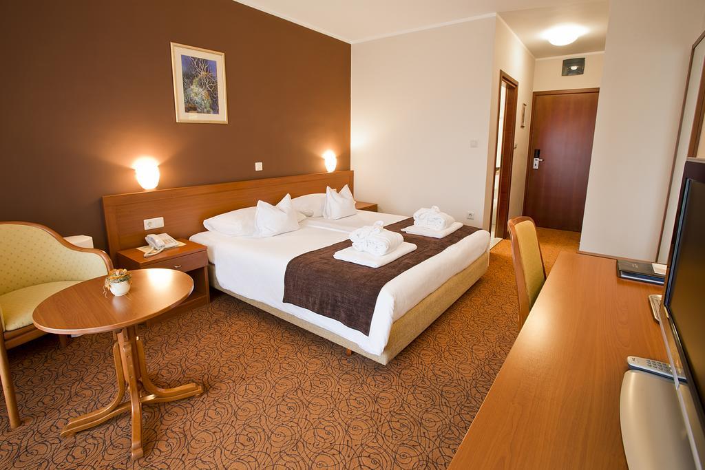 Spa & Wellness Hotel Pinia มาลินสกา ห้อง รูปภาพ